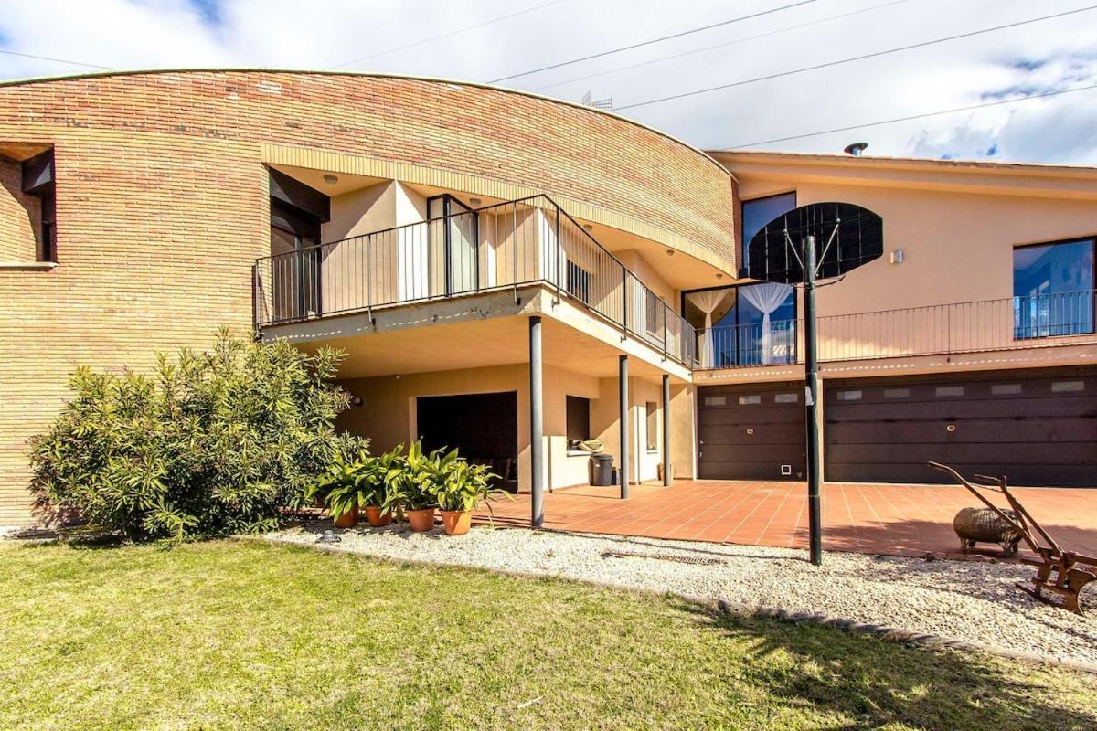 Catalunya Casas Stunning Modern Villa And Just Half Hour To Barcelona! Caldes De Montbui Ngoại thất bức ảnh