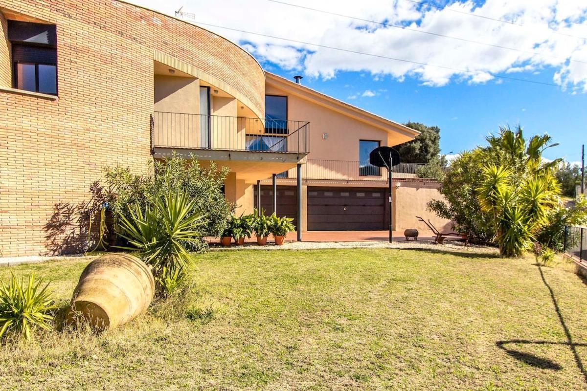 Catalunya Casas Stunning Modern Villa And Just Half Hour To Barcelona! Caldes De Montbui Ngoại thất bức ảnh