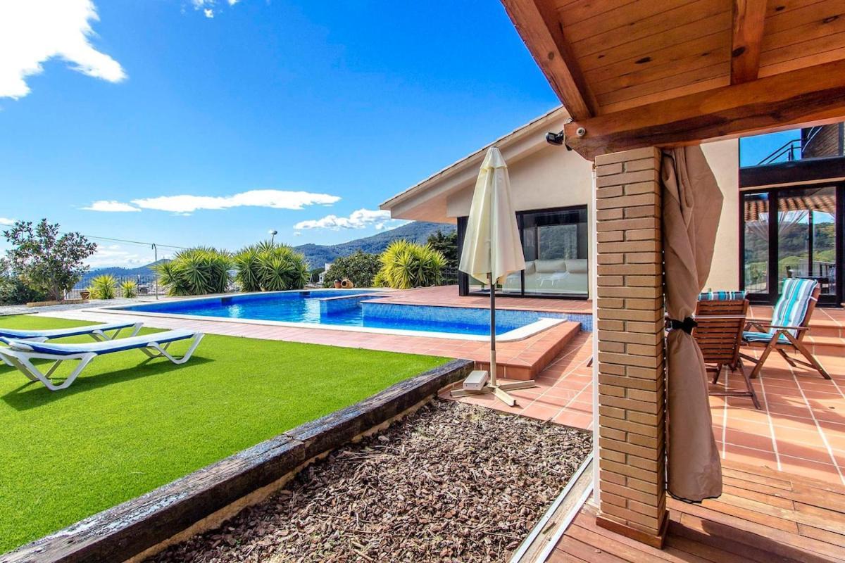 Catalunya Casas Stunning Modern Villa And Just Half Hour To Barcelona! Caldes De Montbui Ngoại thất bức ảnh